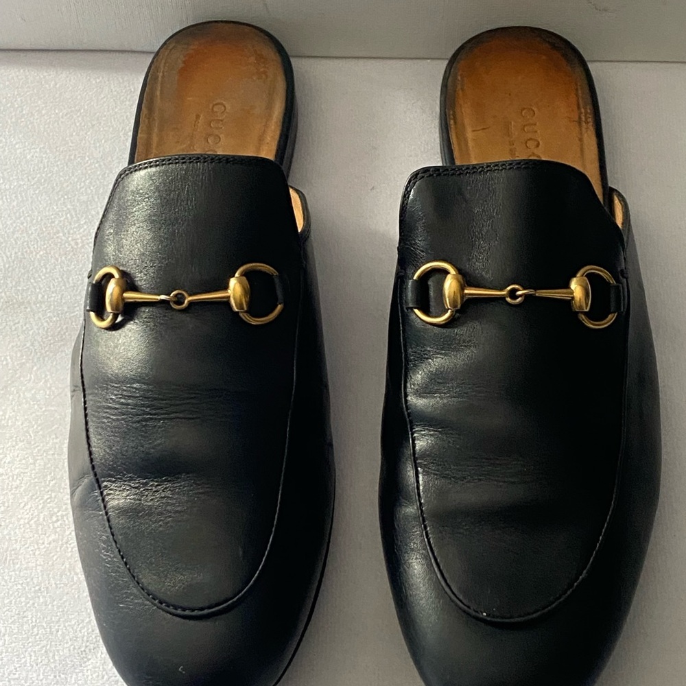 Gucci Black Leather Men's Slip-On Loafers with Gold Detail